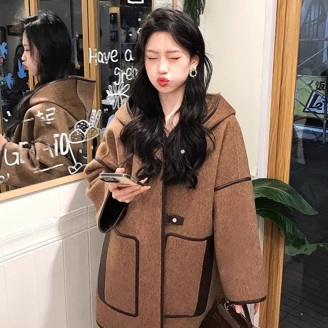 绵羊毛羊连帽毛呢中长款大衣女