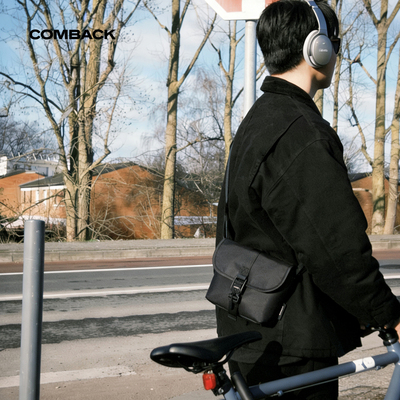 comback单肩斜挎包简约休闲