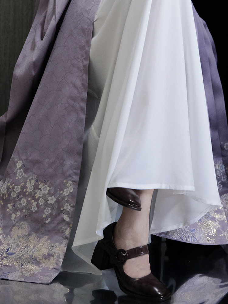 LUMINGXI 오리지널 HANFU 페티코트[속바지 및 레깅스 포함] 송나라에서 제작된 흰색 안감이 있는 한 요소 말 얼굴 스커트 데일리용