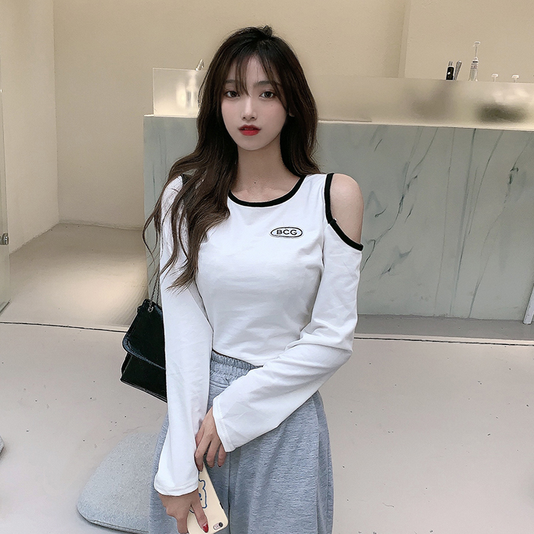 Off the shoulder design small sexy long sleeve bottomed Shirt Short T-shirt