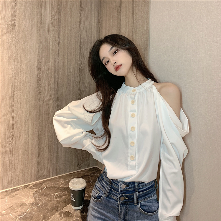 Real shot real price light ripe style off shoulder hanging neck design shirt