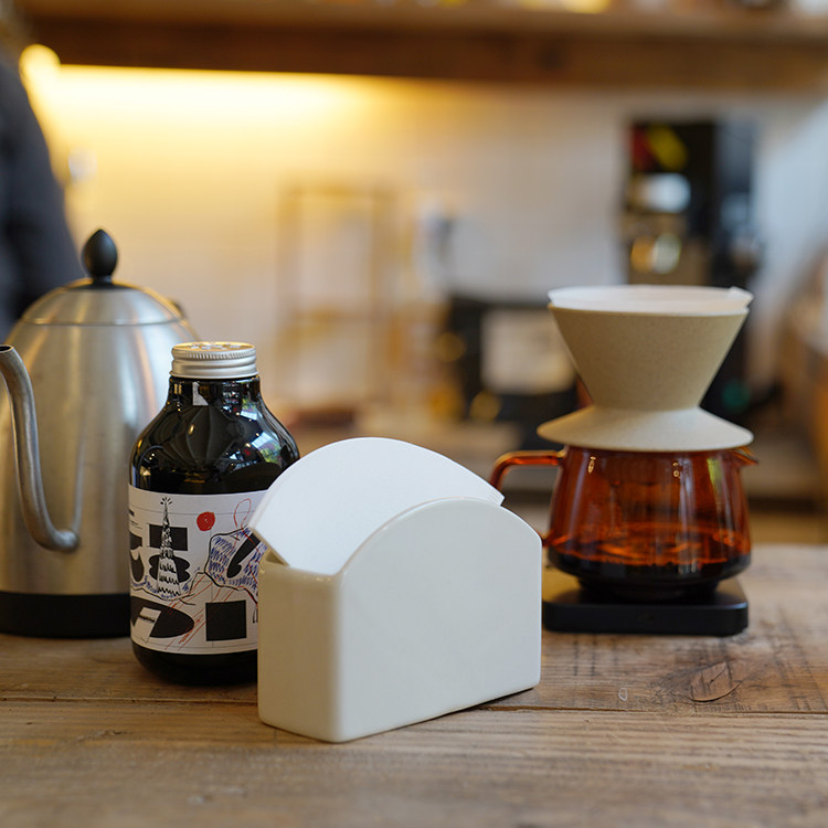 FEW/少数派咖啡 日本Kinto陶瓷手冲咖啡滤纸架扇形锥形滤纸收纳架在类目 餐饮具, 咖啡器具, 配套器具中 - 来自Buy2taobao.com提供专业的淘宝代购服务