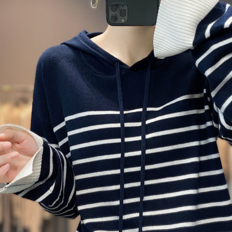 春季新款连帽精纺羊毛衫女帽衫长袖宽松设计感条纹毛衣针织衫卫衣