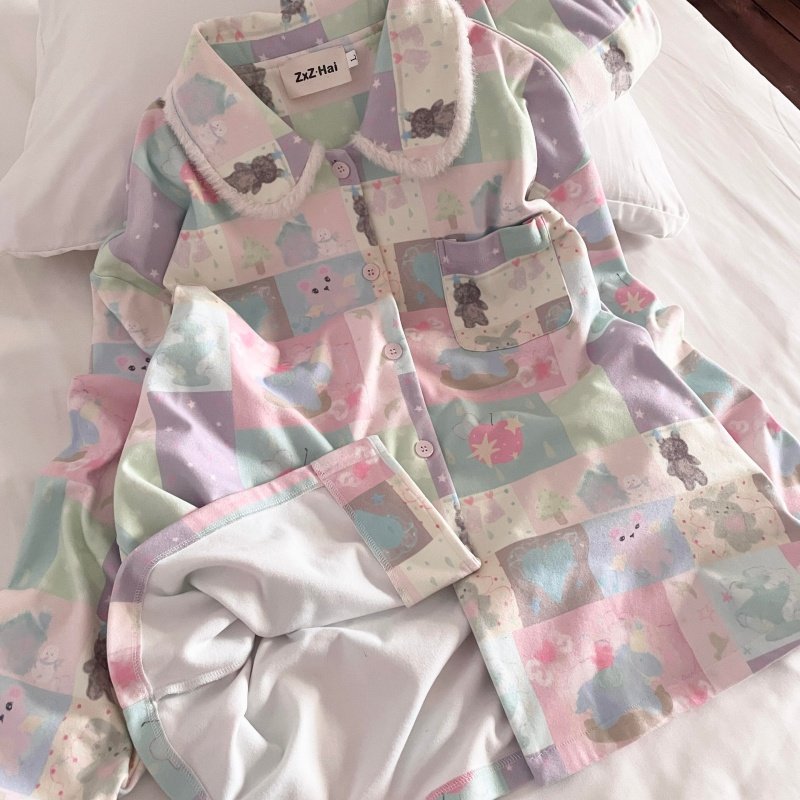 侘町睡衣女2025秋冬新款卡通家居服粉色木马格子德绒翻领保暖套装