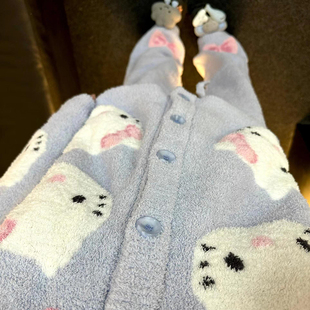侘町2024新款 kitty脑袋半边绒睡衣女秋冬款 可外穿家居服套装 冬季
