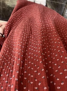 侘町2025新款红色碎花春秋泡泡纱圆领睡裙女可外穿甜美长裙家居服