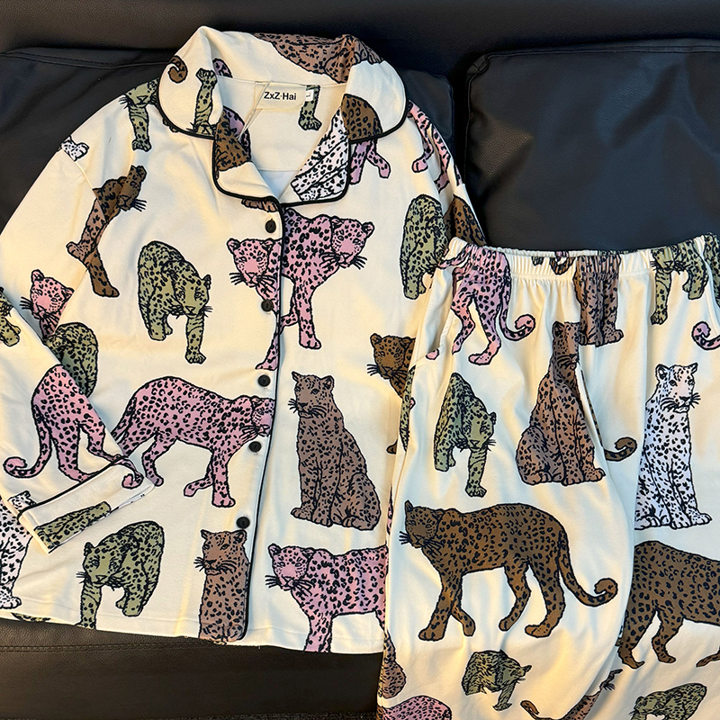 侘町2024年新款豹子德绒长袖睡衣女春秋季可外穿卡通家居服秋冬款