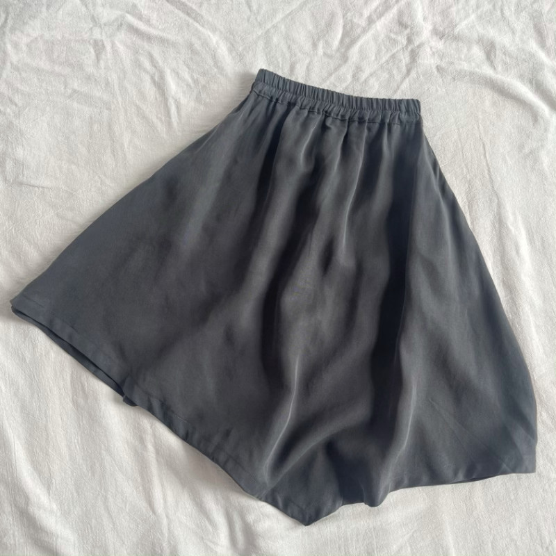 吾名堂品牌折扣女童夏装百搭裙裤纯色中长款裙裤不规则特价不退换图片
