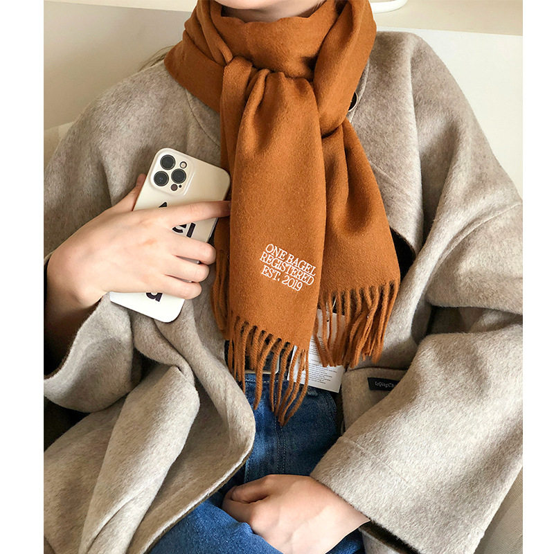 外贸单韩范24秋冬新品羊毛围巾100wool%纯色刺绣款流苏男女款围脖