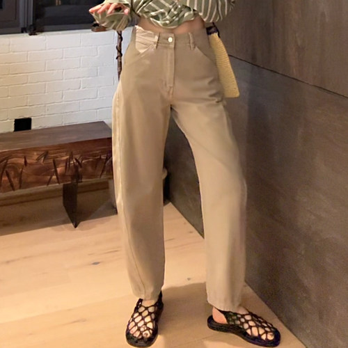 LUNA“焦糖”极简拉美尔新款超薄显瘦弯刀牛仔裤