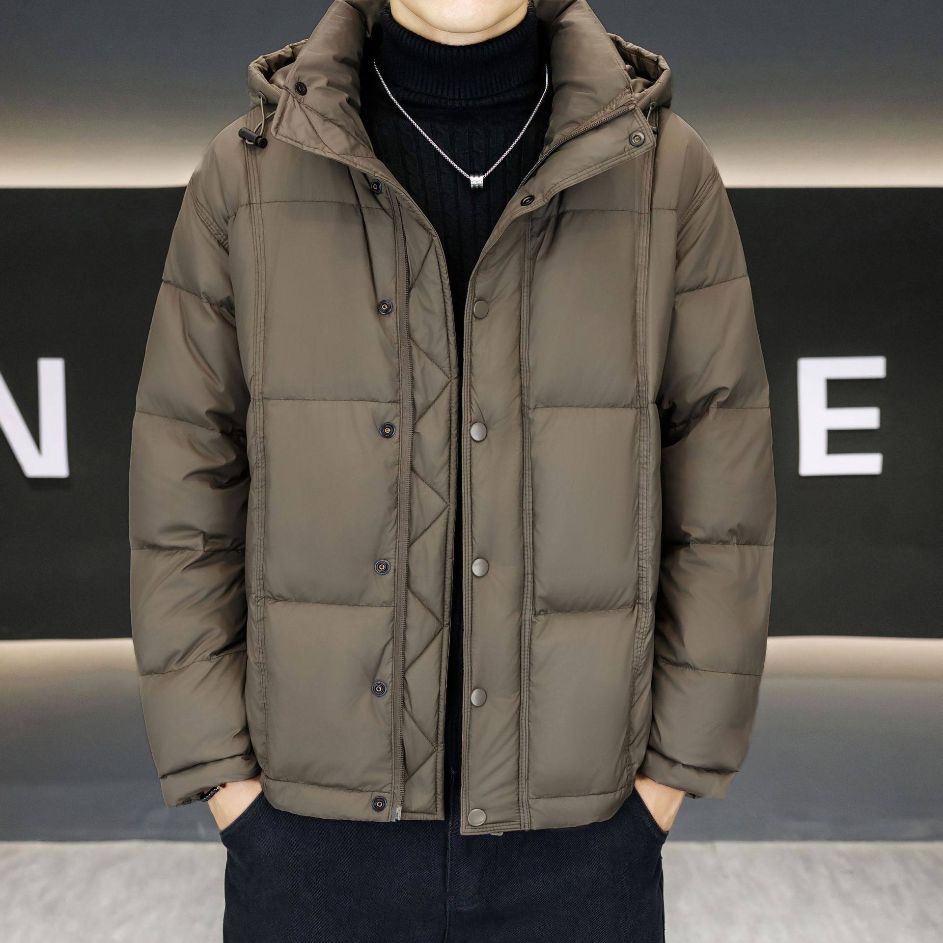 情侣羽绒服男女2025冬季新款连帽短款加厚保暖防寒面包服百搭外套