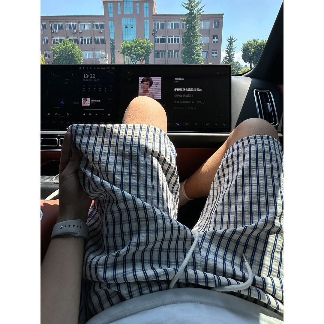美式泡泡纱格子短裤男款夏季潮牌肌理感休闲五分裤情侣穿搭