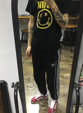 涅槃T恤笑脸吐舌头 nirvana 涅槃乐队情侣装男女学生纪念短袖T恤