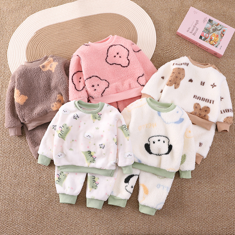 男女宝宝冬季保暖睡衣套装1—3岁幼儿卡通珊瑚绒套头家居服两件套