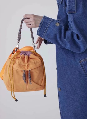 casselini山系运动户外登山休闲尼龙单肩手提包女斜挎包轻便防水