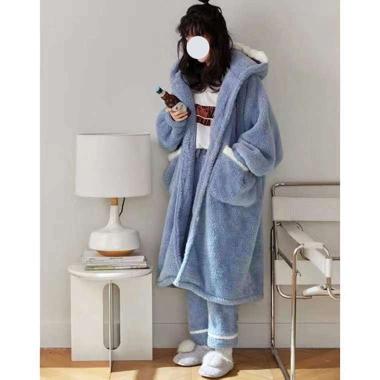 可爱卡通鲨鱼套装女珊瑚绒大码