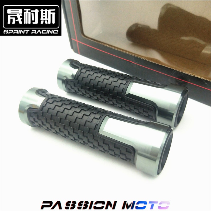 凯旋TRIUMPH改装THRUXTON Steve McQueen SE摩托车手把套防滑配件