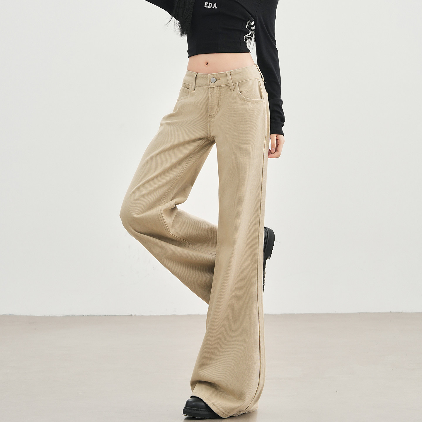 低腰露脐美式卡其色微喇牛仔裤女春秋新款宽松显瘦拖地阔腿喇叭裤,女装/女士精品,牛仔裤,淘宝优惠券,粉丝福利购,淘宝优惠卷