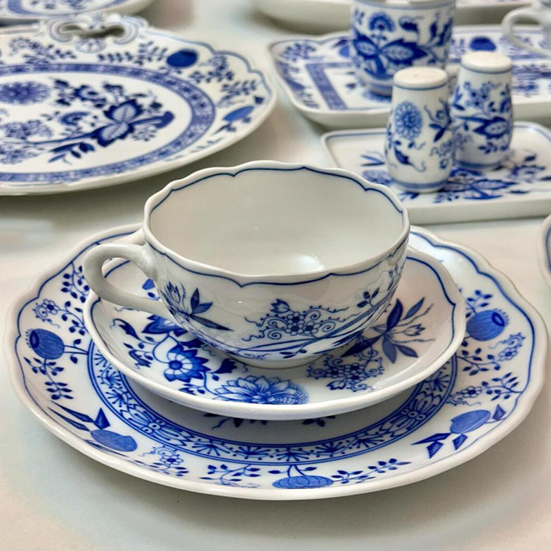 德国进口高端轻奢餐具狮牌图片