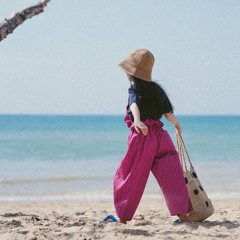 史豌豆童装女童2026夏季新款背带裤中大童时髦洋气高腰格子长裤潮