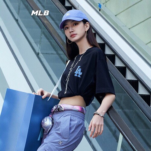 美职棒中性户外星光背标凉感T恤