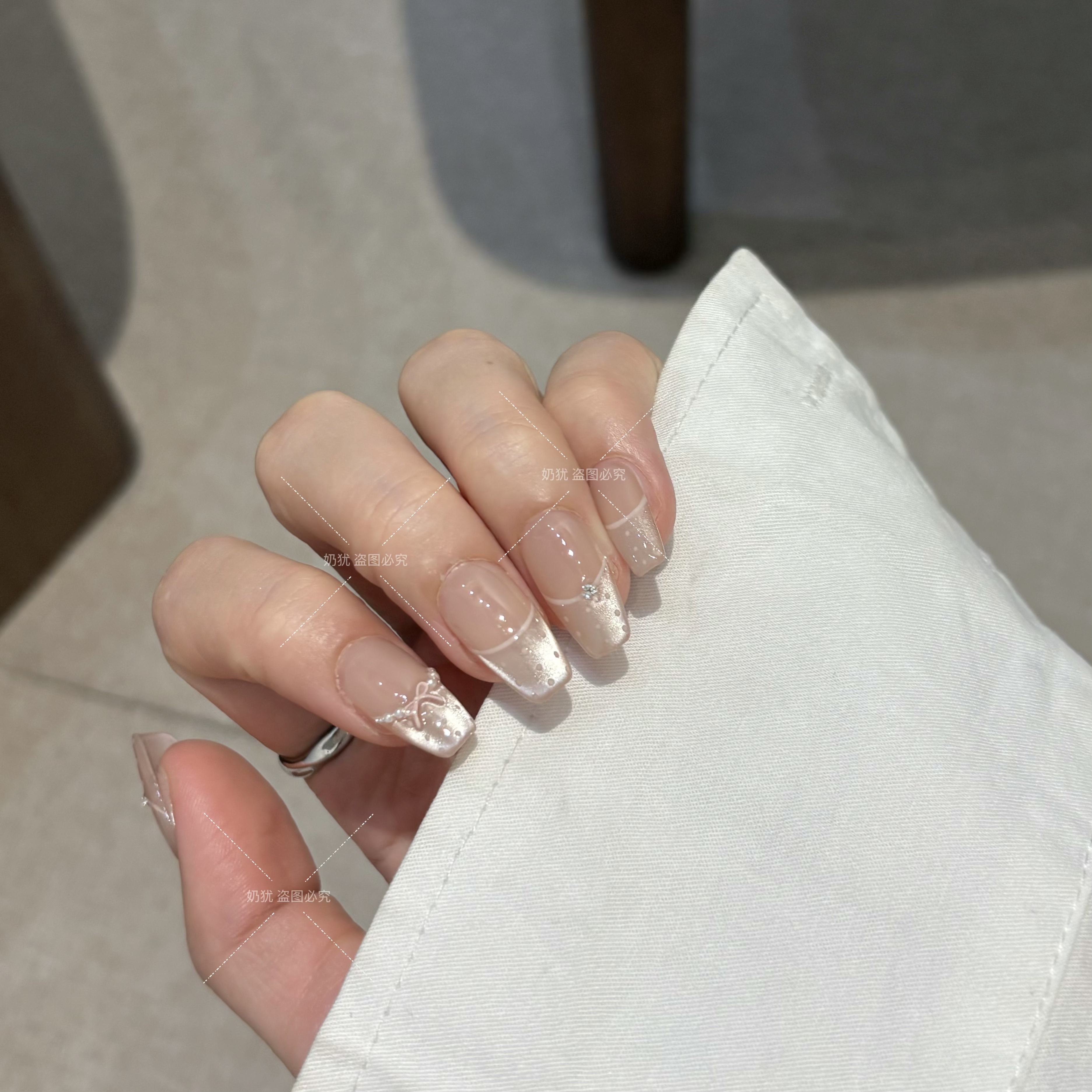 【甜心盈梦】温柔法式蝴蝶结波点纯手工穿戴甲缎光猫眼美甲成品