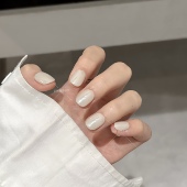 澳白珍珠海莉同款 澳白 纯手工穿戴甲老钱风绸缎气质美甲成品