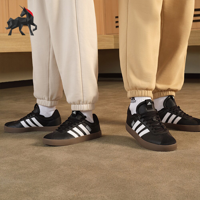 Adidas/阿迪达斯女士板鞋