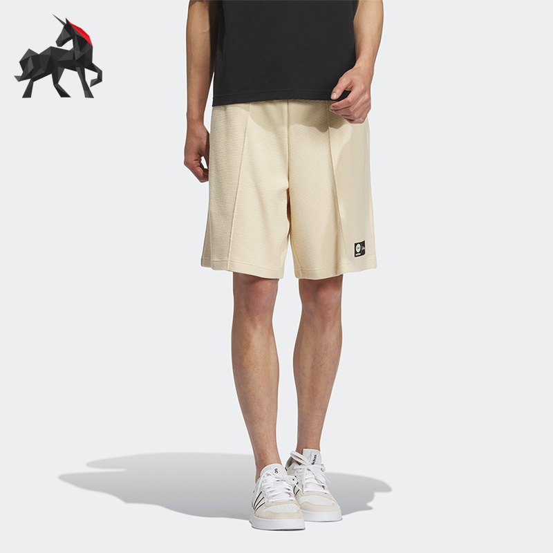 阿迪达斯透气百搭运动休闲短裤