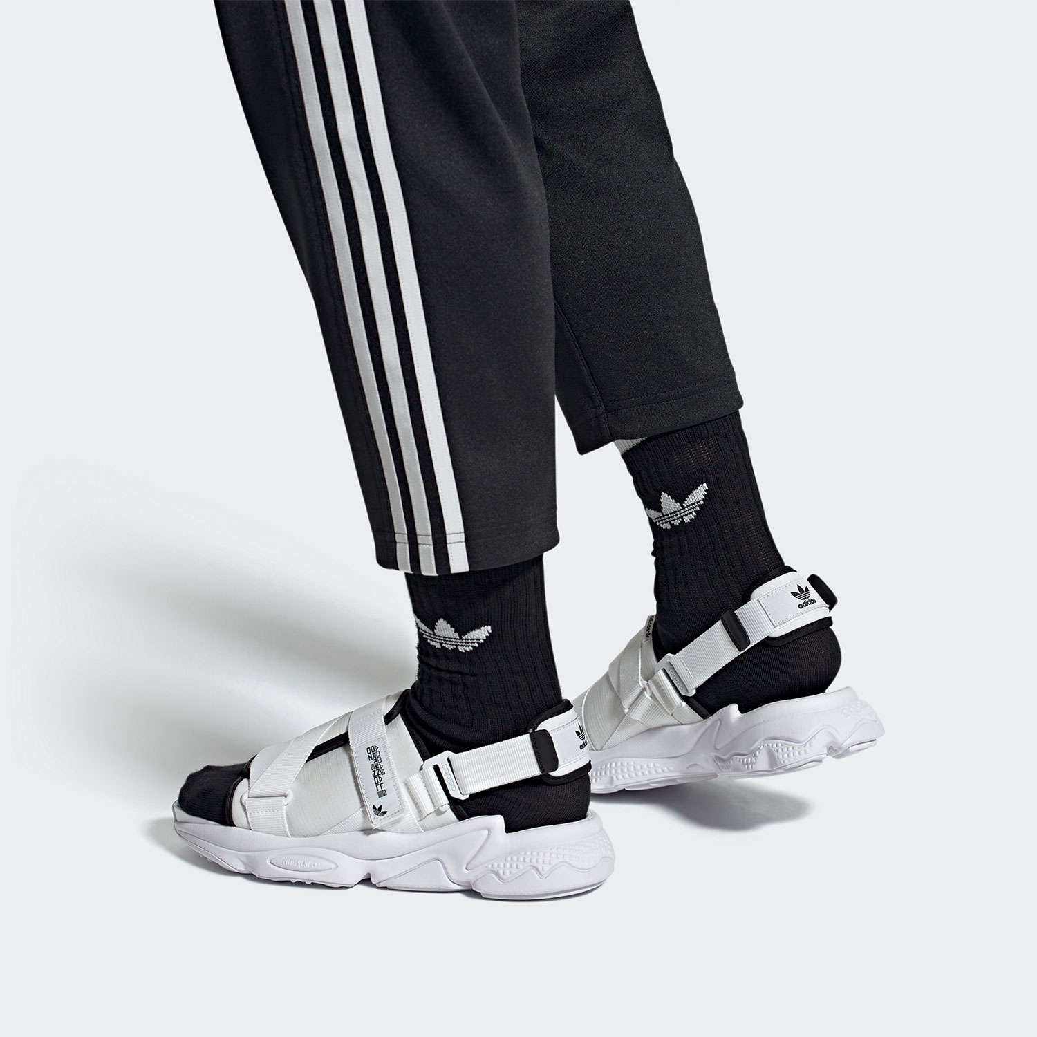 Adidas/阿迪达斯正品三叶草夏季男女运动凉鞋 H67276