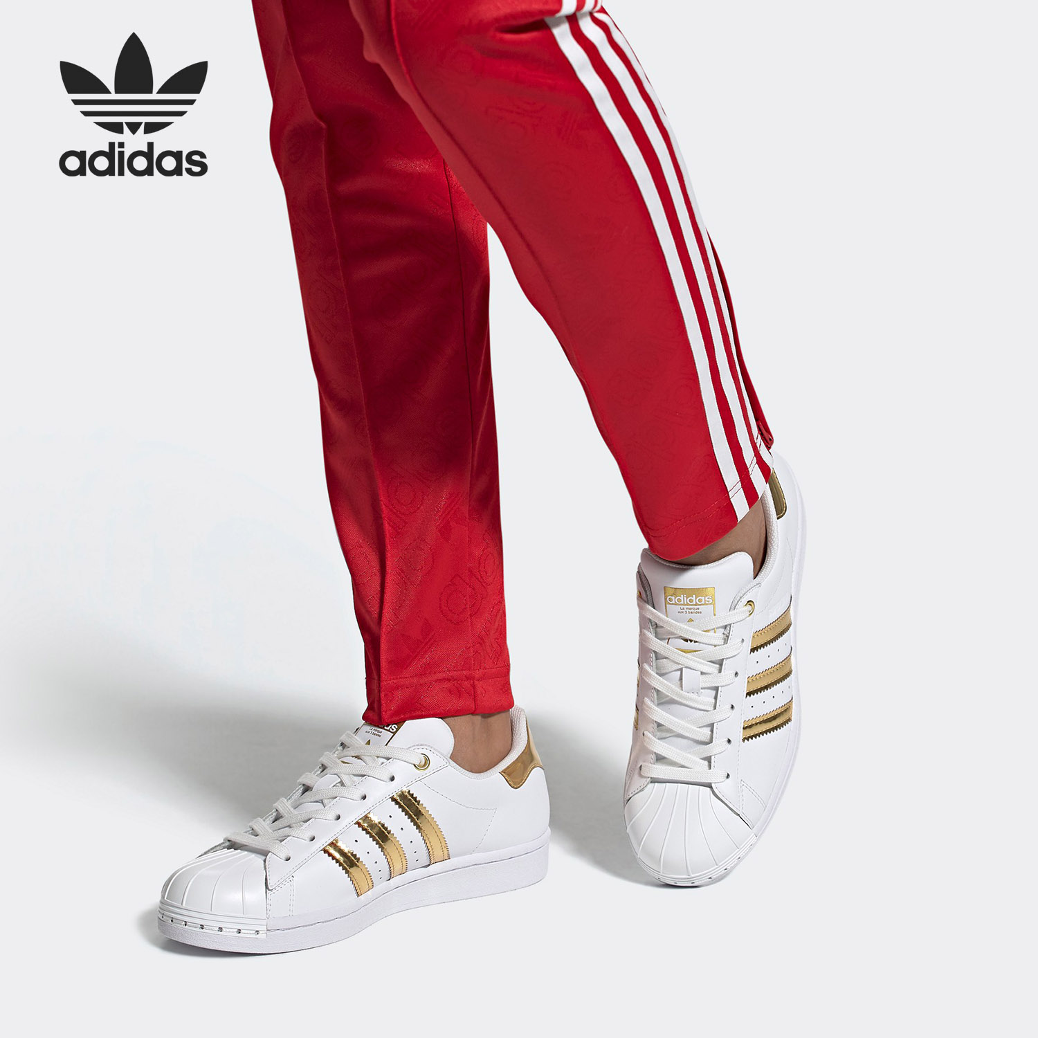 三叶草女子运动休闲板鞋