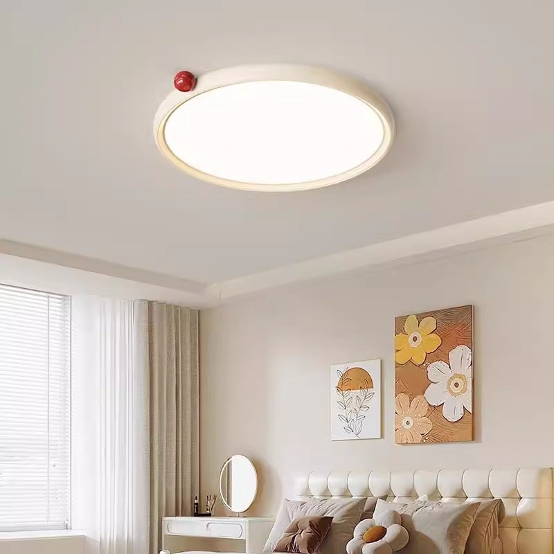 法式中古风卧室吸顶灯简约全光谱护眼圆形奶油风家用书房氛围灯具