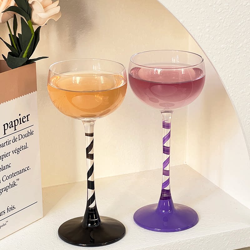 法式黑色高脚玻璃高颜值鸡尾酒杯