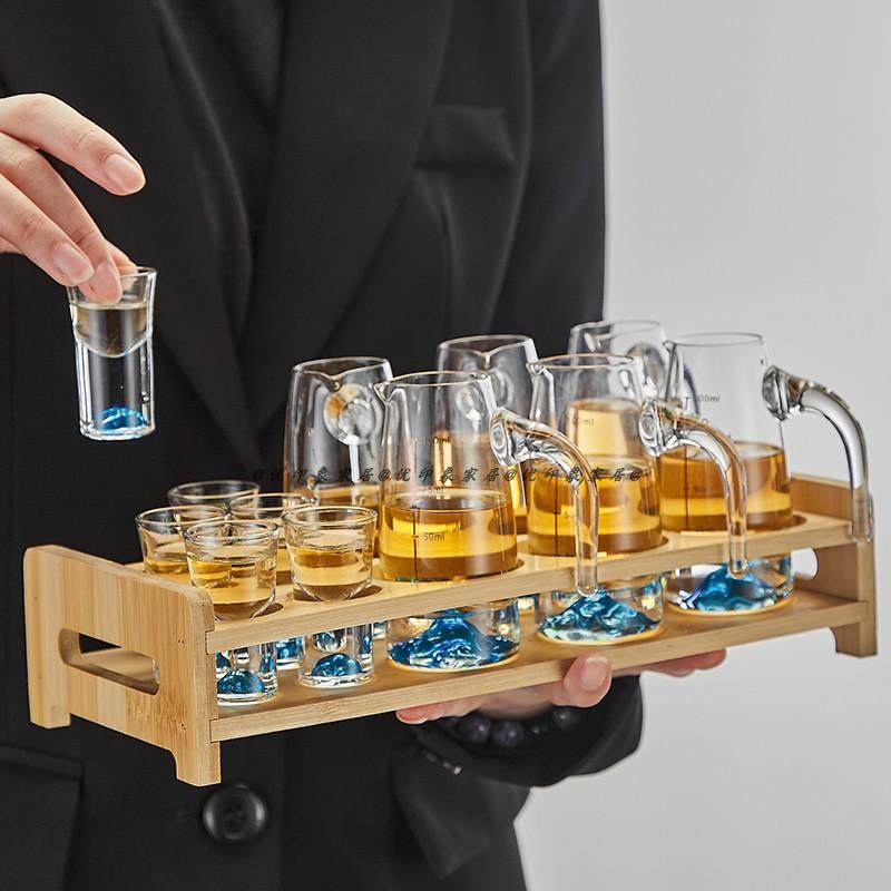 二两蓝山白酒杯家用套装创意冰山水晶玻璃分酒器刻度轻奢高档酒具