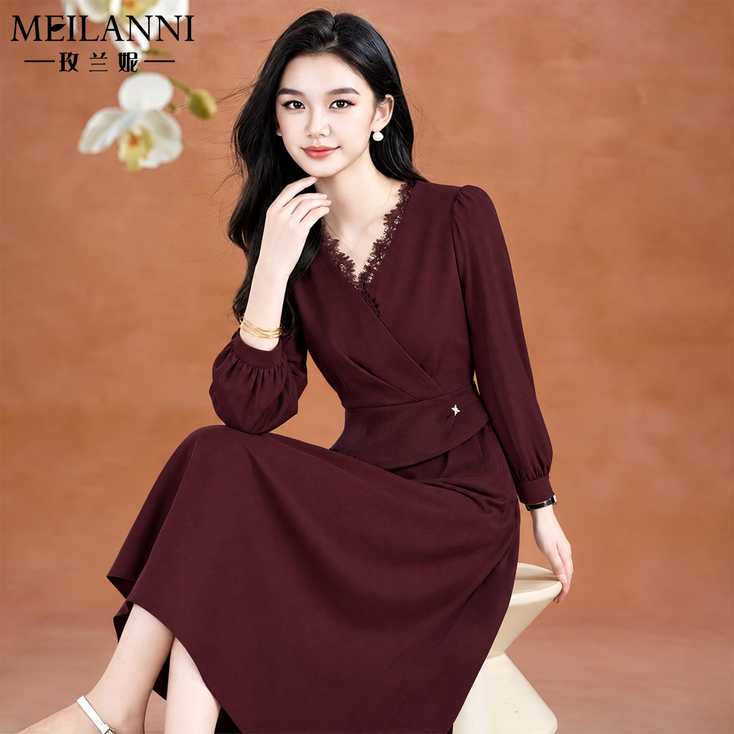 V领蕾丝连衣裙喜婆婆婚宴礼服裙