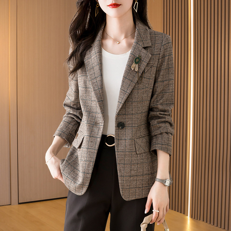 杭州格子西装外套女士2026新款春