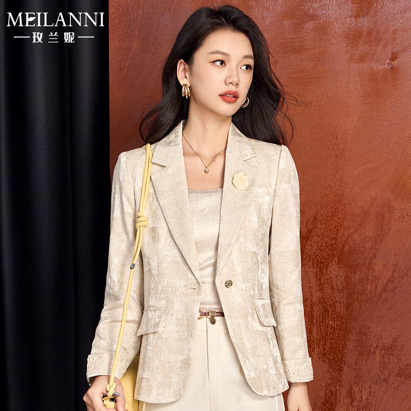 贵夫人妈妈小香风西装外套上衣