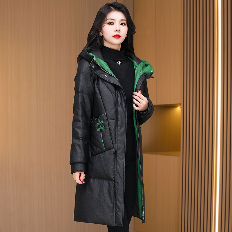 高端大气气质时尚羽绒服