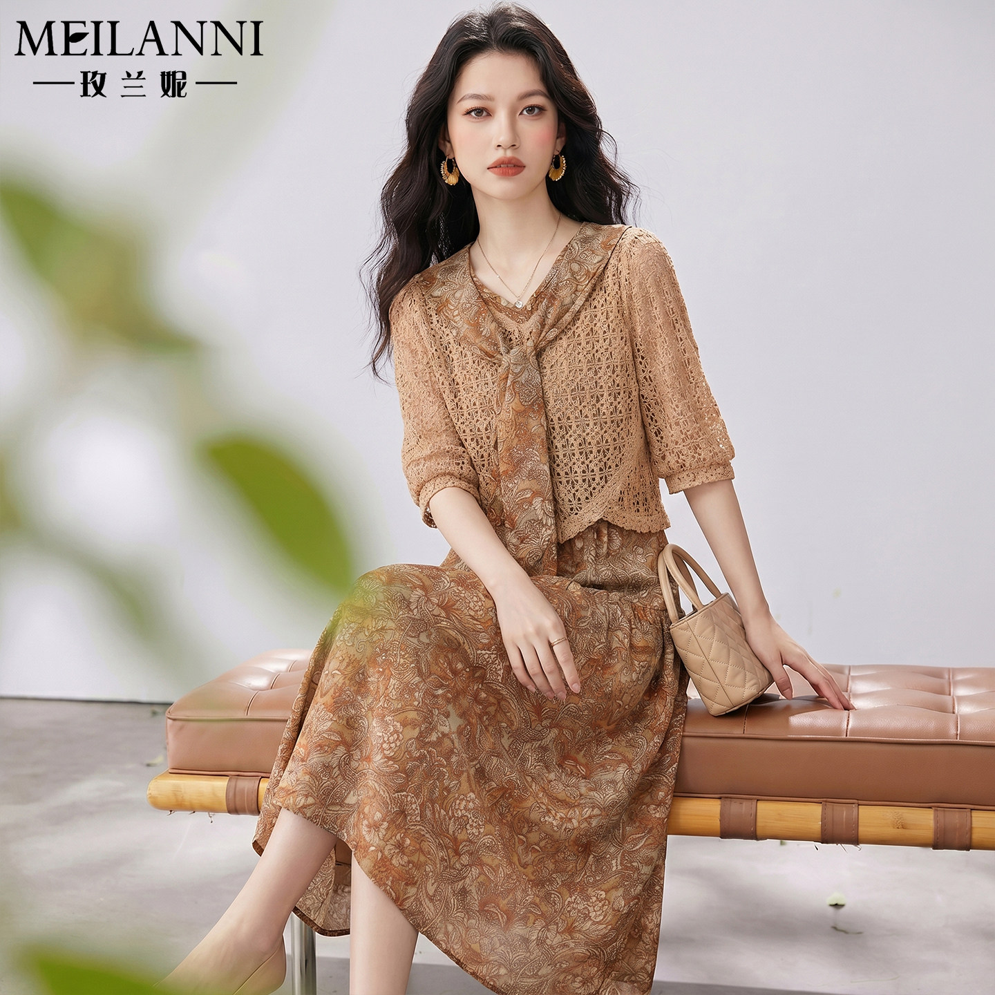 高端春装蕾丝印花婚宴连衣裙