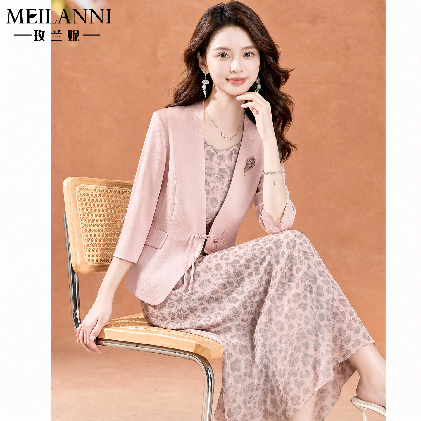 喜婆婆婚宴礼服平时可穿高端女装