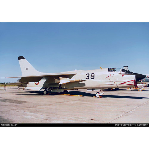 F-8E(FN)十字军战士39号机合金