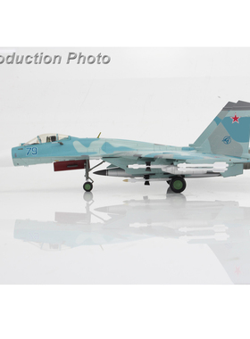 8月 HA6051 SU27战斗机 Su-27K (T10K-6)俄罗斯空军1995年(KH-41)