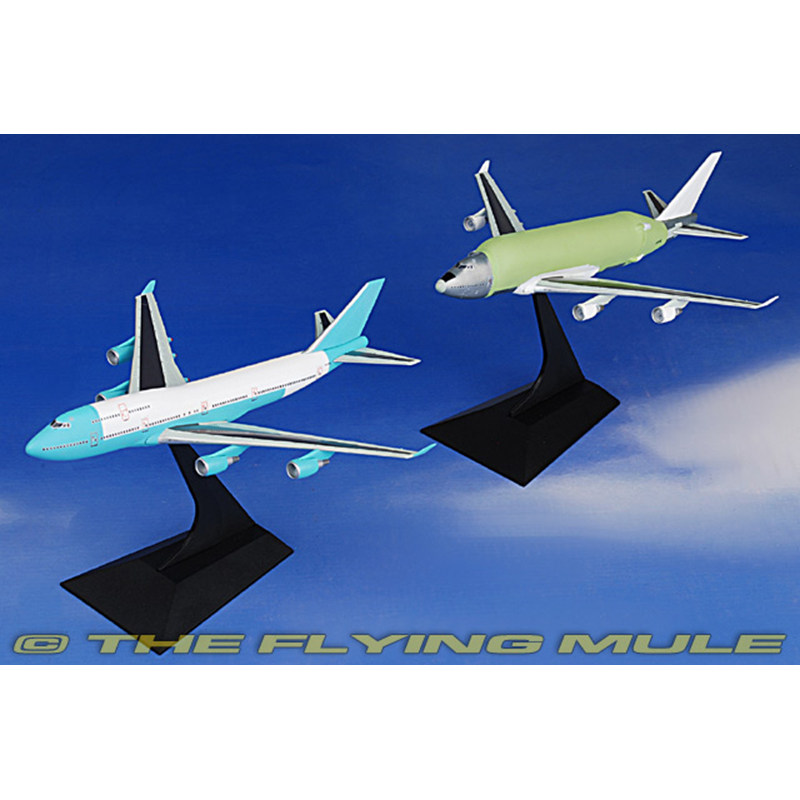 波音747-400LCF套机客机