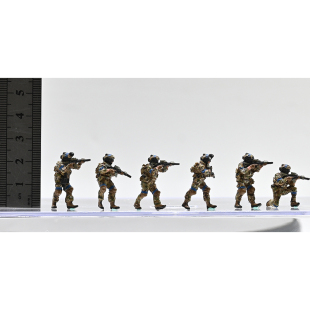 三荣模型 1/72 乌克兰兵人 乌军 佣兵6人组 上色完成品摆件不含车