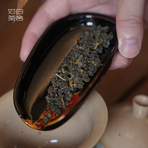 冻顶乌龙高海拔有机茶乌龙茶