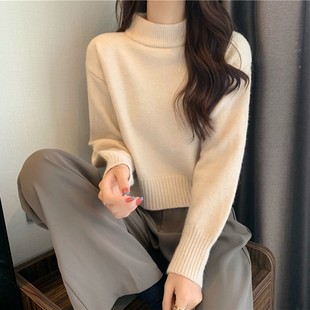 短款上衣配高腰裤杏色中领毛衣女冬小个子爆款加厚针织打底衫内搭