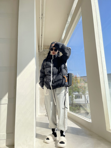 加厚拉链短款90鸭绒黑色羽绒服