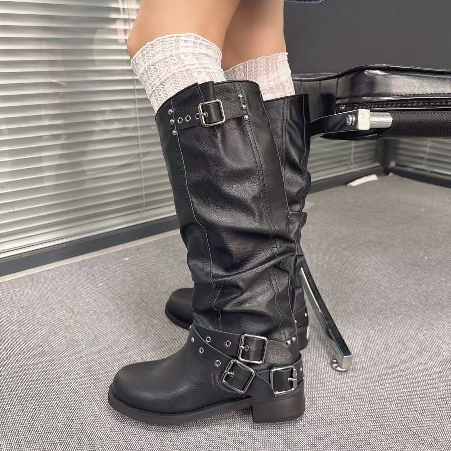 韩国东大门设计师款复古骑士靴