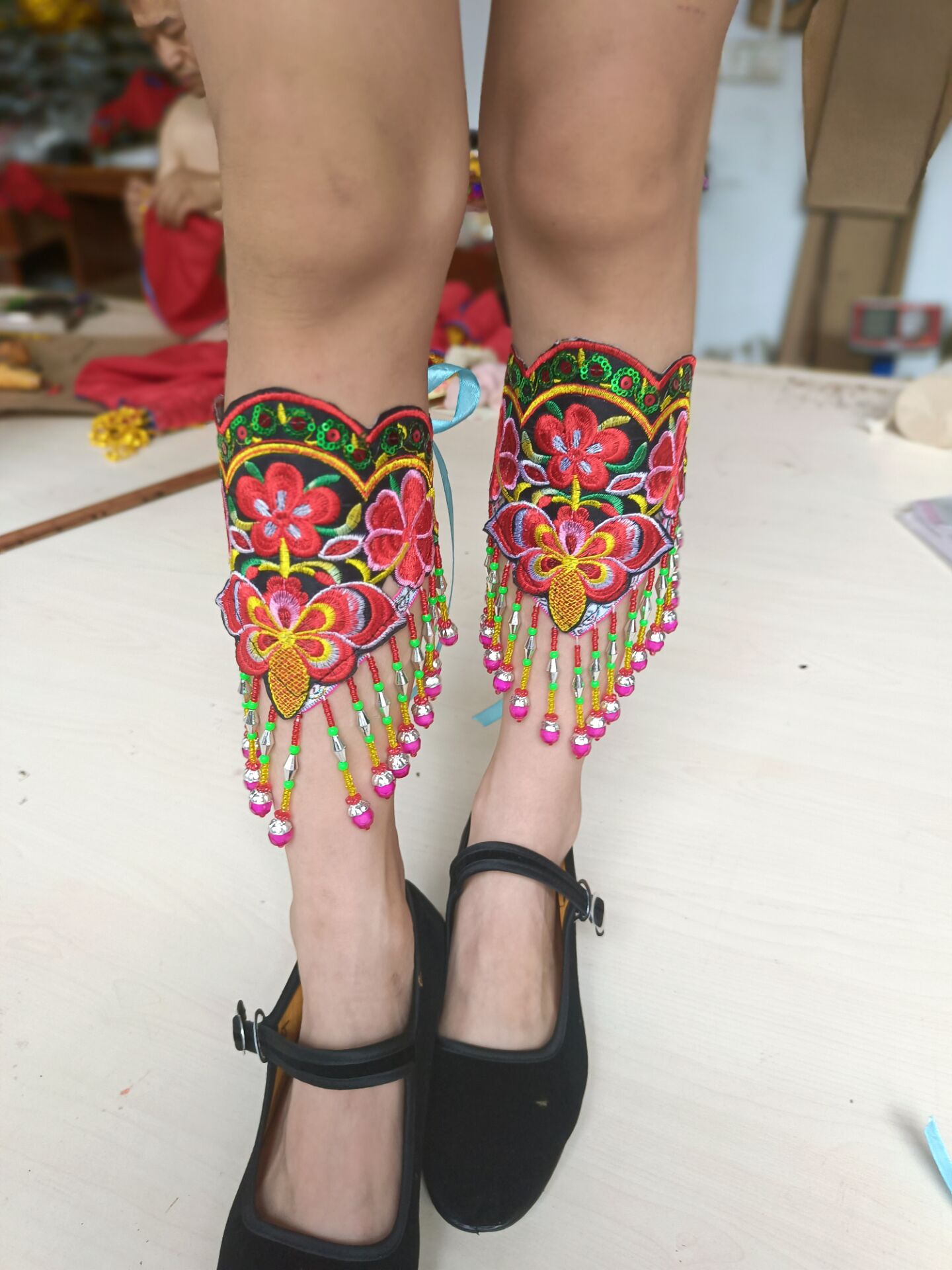 电脑刺绣绑腿吊坠绑腿