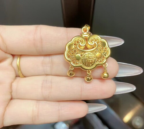 深圳水贝黄金吊坠足金999锁包长命锁平安锁铃铛如意锁包挂坠送礼